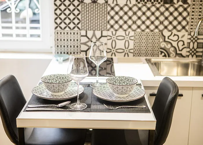 Matisse No16 - Center * تيرانا