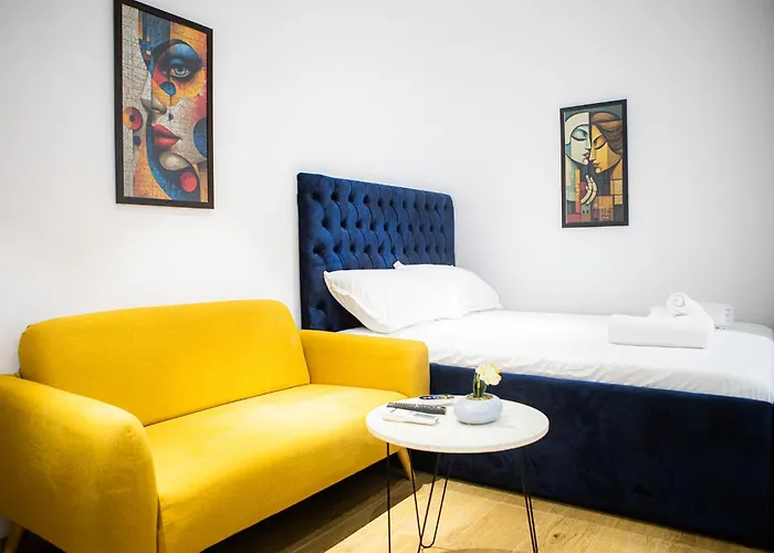 Matisse No16 - Center Tirana