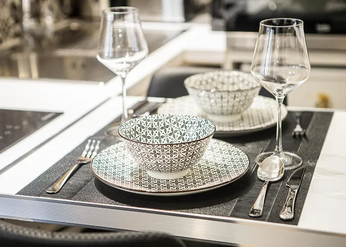 Matisse No16 - Center Tirana